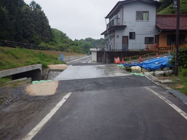 道路橋りょう整備工事（道路改良）飯野三春石川線の施工前写真